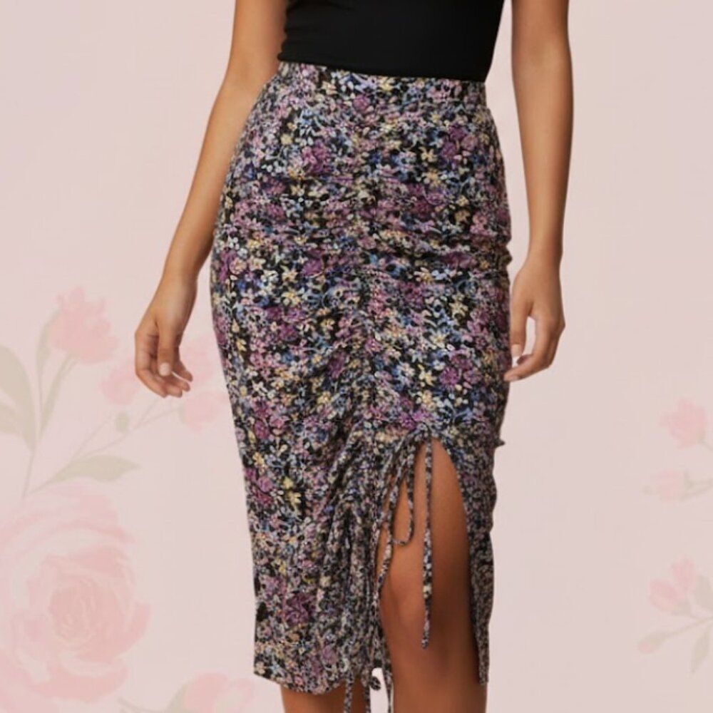 SHEIN High-Waisted Dark Floral Ruched Midi Skirt Size Medium